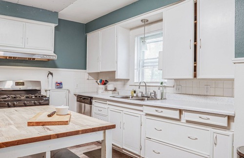 Abilene House | This house is a 4 bedroom(s), 2 bathrooms, located in Abilene, TX.
