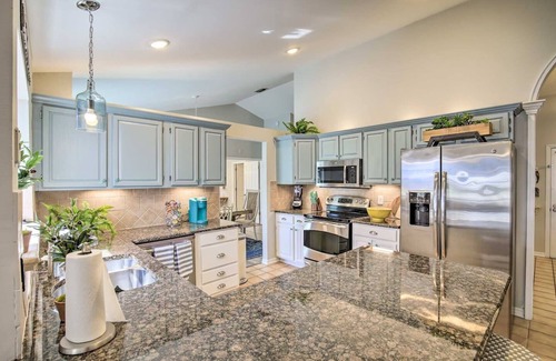 Bloomingdale House | This house is a 4 bedroom(s), 2 bathrooms, located in Valrico, FL.