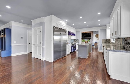 Macon House | This house is a 7 bedroom(s), 7 bathrooms, located in Lizella, GA.