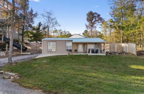 Bryant House | This is IT Cabin with a hot tub fire pit & indoor pool