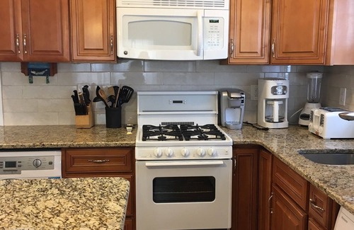 Ortley Beach House | This lovely house is waiting for you. Come and enjoy the jersey shore.