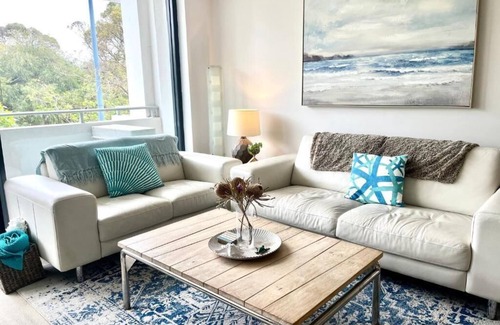 Rockingham Apartment | This luxury apartment located on the first floor