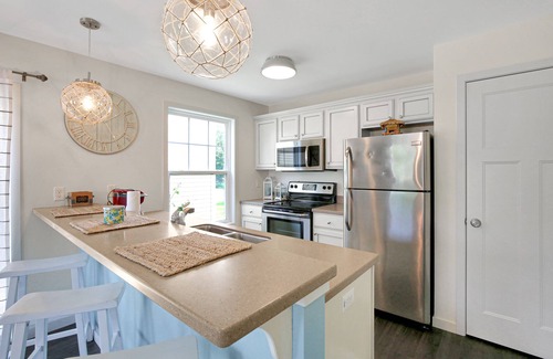 Ottawa House | This Must be the Place | 2 Bed, 1.5 Bath