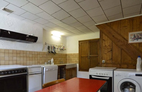 Grimonster House | This plain house is very suitable for groups