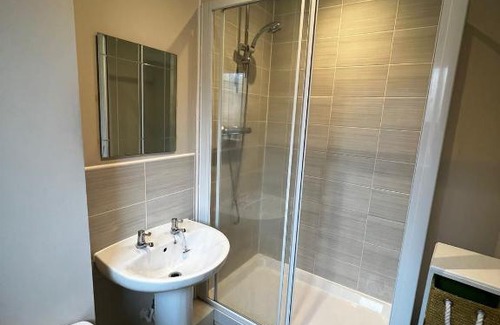 Lychpit House | this property is no more available for bookings