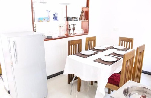 Hettimulla House | This Property Locate Walking Distance to Main Road and Restaurants, Station, bus Stop and Beach