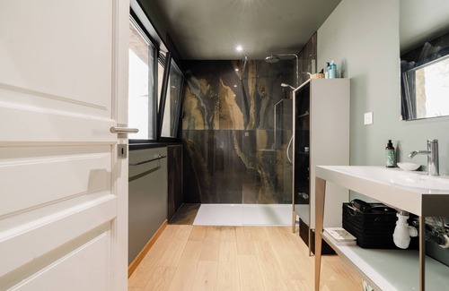 Camelas Other | This sheepfold embodies the dream of a perfect balance between nature and serenity.