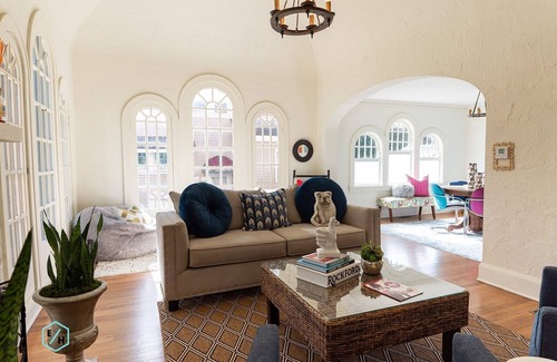 Rockford House | This Spanish style house is located in the historic Edgewater neighborhood.