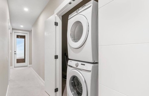 McKinley House | This townhouse is a 2 bedroom(s), 2.5 bathrooms, located in Kelowna, BC.