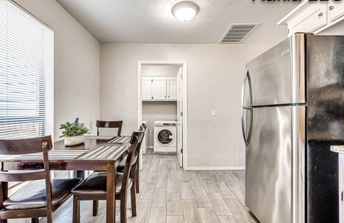 Edmond House | This townhouse is a 2 bedroom(s), 1.5 bathrooms, located in Edmond, OK.