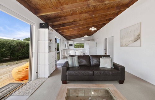 Omaha House | This Way To The Beach - Omaha