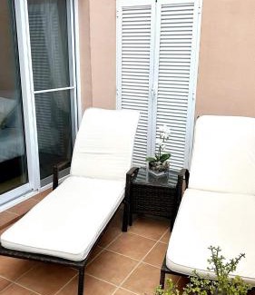 Alhama de Murcia Apartment | Thistle 2.0b