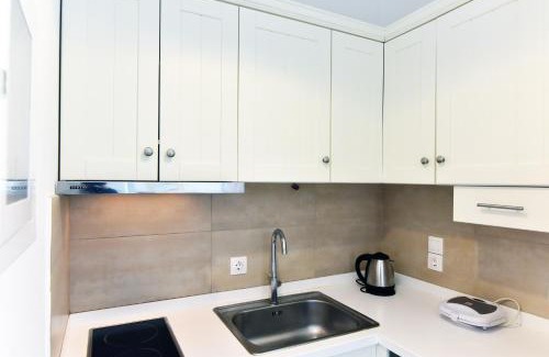Katapola Apartment | Thomas Apartments in Katapola