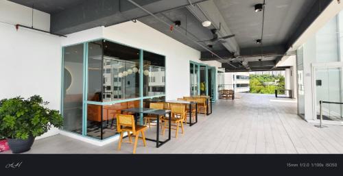Likas Apartment | Thongtae suite