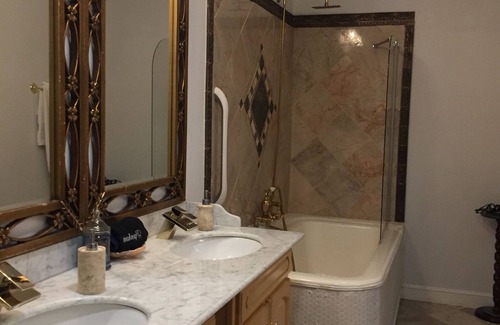 Carlisle Bed & Breakfast | Thornwald Mansion