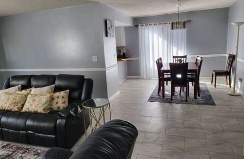 Warner Robins House | Thoughtfully Designed 2-bedroom 2 Bath house in peaceful Warner Robins