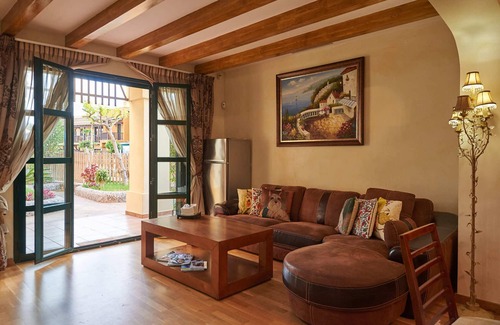 San Miguel de Abona Villa | Three-bedroom villa 180 m2 with garden&pool&garage