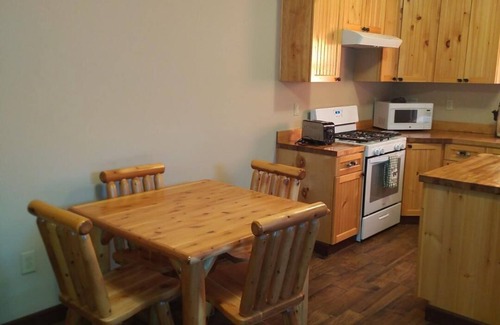 Greenfield Center House | Three Bears Lodge of Saratoga Springs