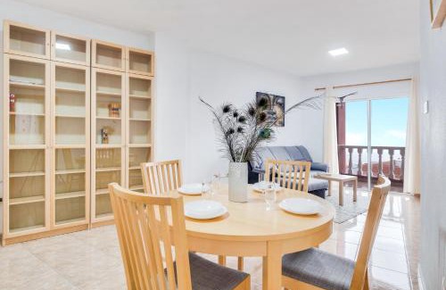 Santa Cruz de Tenerife Apartment | Three bedroom apartment ii near Sc