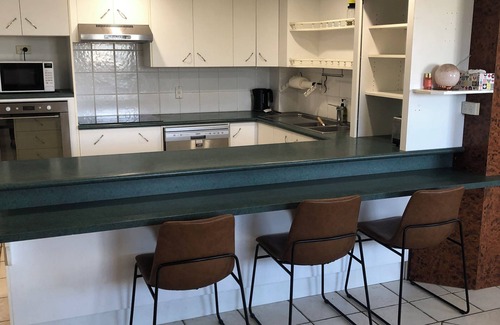 Emu Park Apartment | Three Bedroom at Endeavour Inn