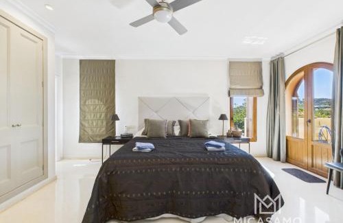 El Beal Apartment | Three-Bedroom El Coto Penthouse with Private Pool