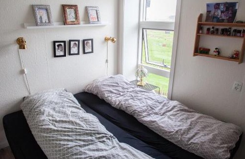 Hvitanes Apartment | Three bedroom house close to nature and capital