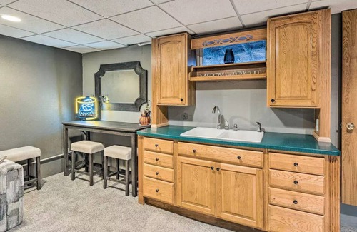 Rockford House | Three bedroom on River sleeps 10. Sits on the Rock River w/ gorgeous views.