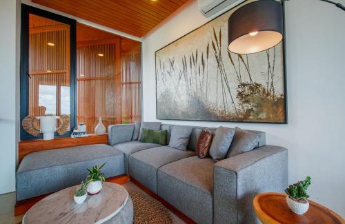 Babakan Bed & Breakfast | Three Bedroom Pool Villa - VIIV House by Soobali