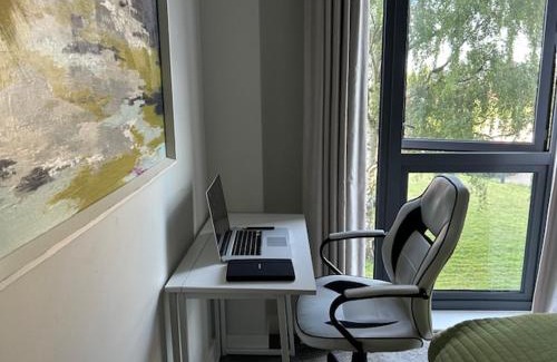 Whittington Apartment | Three Bedroom Stylish London Apartment