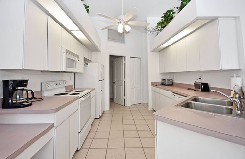 Pinehurst House | Three bedroom, three bathroom home located on a golf course in Rotonda West.