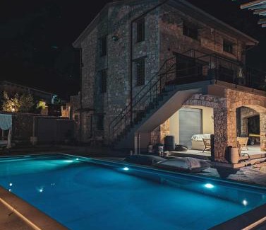 Kato Diminio Villa | Three Dots Boutique Suites