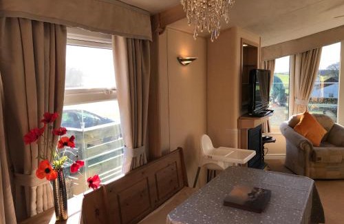 Balminnoch Ski Chalet | Three Lochs Holiday Caravan for Families & Couples
