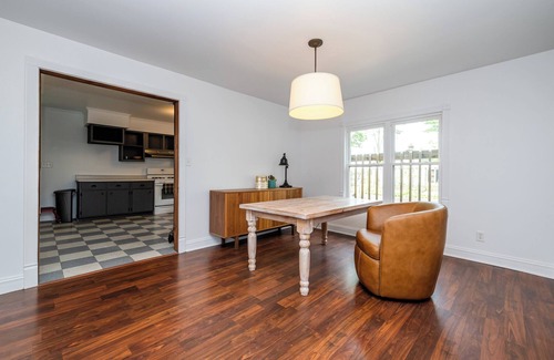Three Oaks House | Three Oaks Home With Three Night Summer Min!