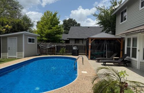 North Central Thousand Oaks House | Three Palm Rentals