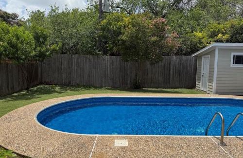North Central Thousand Oaks House | Three Palm Rentals