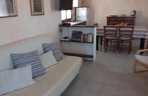 Aglientu House | THREE-ROOM APARTMENT AIR CONDITIONED PANORAMIC 400 mt sea Vignola Sea village with swimming pool