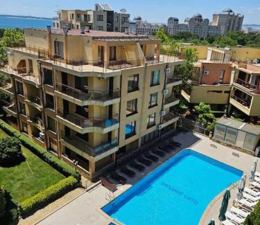 Yurta Apartment | Three-room apartment