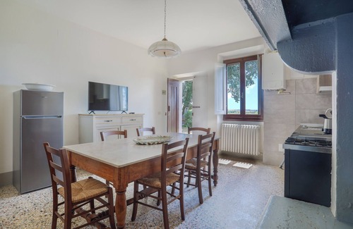 Lastra a Signa Apartment | [Three-room apartment in Fattoria Grazia] Swimming pool and WiFi