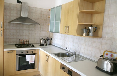 Moniga del Garda Apartment | Three-room Ground Floor Apartment