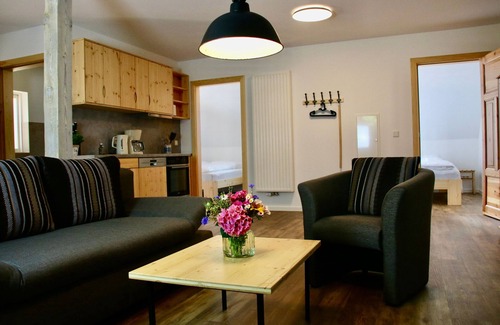 Dobbin-Linstow Apartment | Three - room - vacation apartment Lockwerder - Ferienscheune am Lustweg