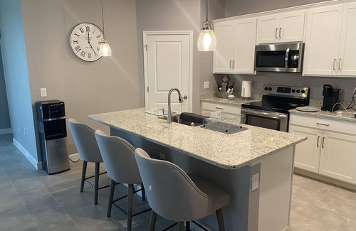 Gateway House | Three year old Cozy 4-bedroom house with private pool and two community pools
