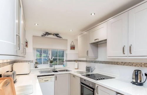 Looe House | Thrift Cottage by Interhome