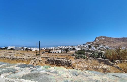 Chora Folegandros House | Thymariá - Chora view house