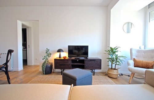 Sao Joao de Deus Apartment | Thyme Apartment, Central heating, Wifi !New!