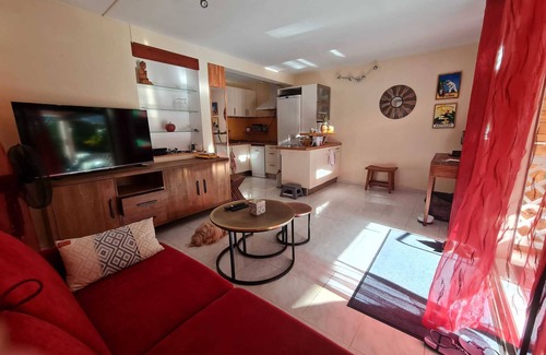 Trois-Ilets Apartment | Ti Colibri - 1ch - 4 p - 150m from the beach - Swimming pool - Private garden