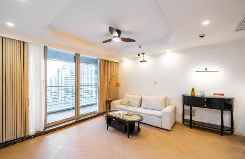 Dapuqiao Apartment | Tianzifang Sun Moonlight Fine Decoration Large Two-Bedroom