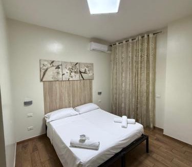 Universita House | Tiburtina Hotel Holiday