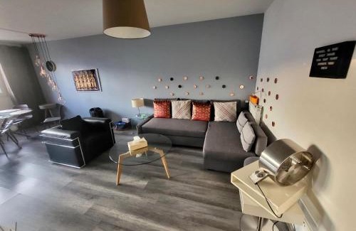 Annemasse Apartment | Tichnich Appartement - 2 bedrooms - 1 min away from train station