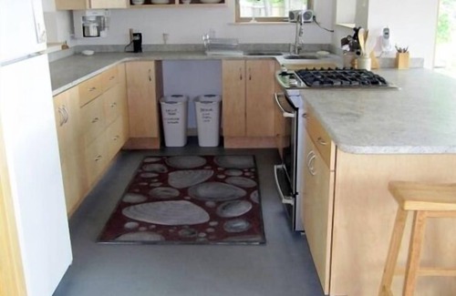 Mid-Coast and Islands Cottage | Tidal Cove- Informal Charming Cottage Rebuilt to Passive Cozy