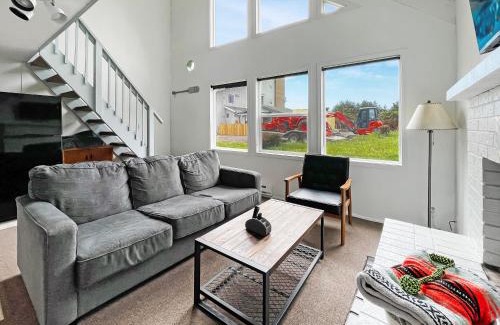 Ocean Shores Ski Chalet | Tidal House #2